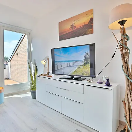 Haus Adria 27 Ostseegoere Apartamento *